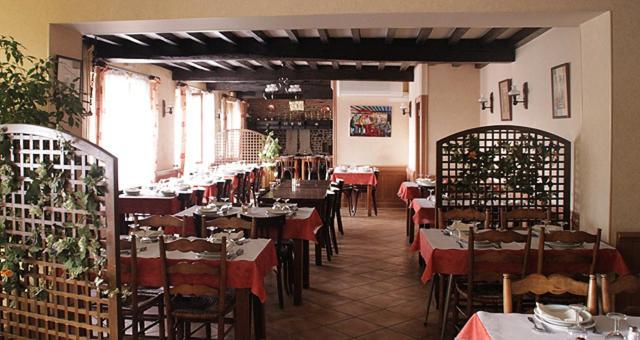 Hotel Peret Denguin Ngoại thất bức ảnh